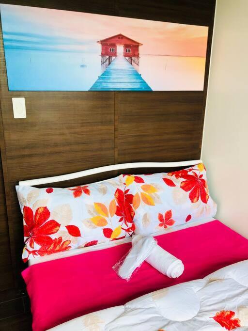 Air Residence 1Br With Balcony Free Netflix And Disney Plus Manila Luaran gambar