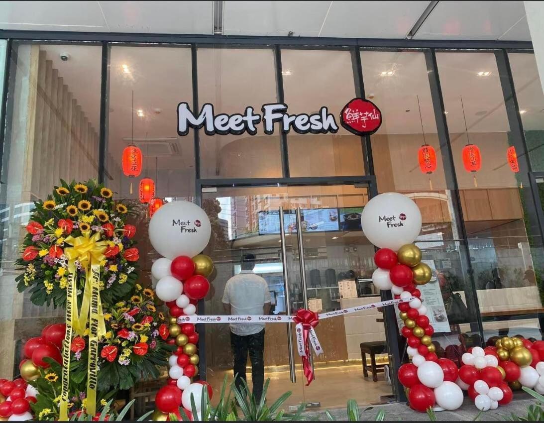 Air Residence 1Br With Balcony Free Netflix And Disney Plus Manila Luaran gambar