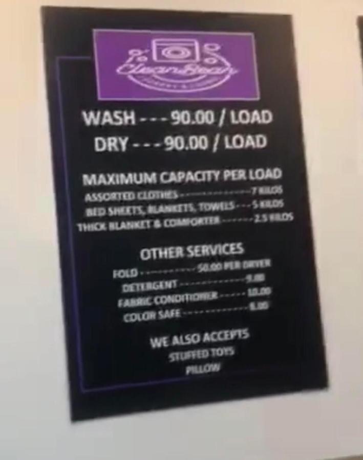 Air Residence 1Br With Balcony Free Netflix And Disney Plus Manila Luaran gambar